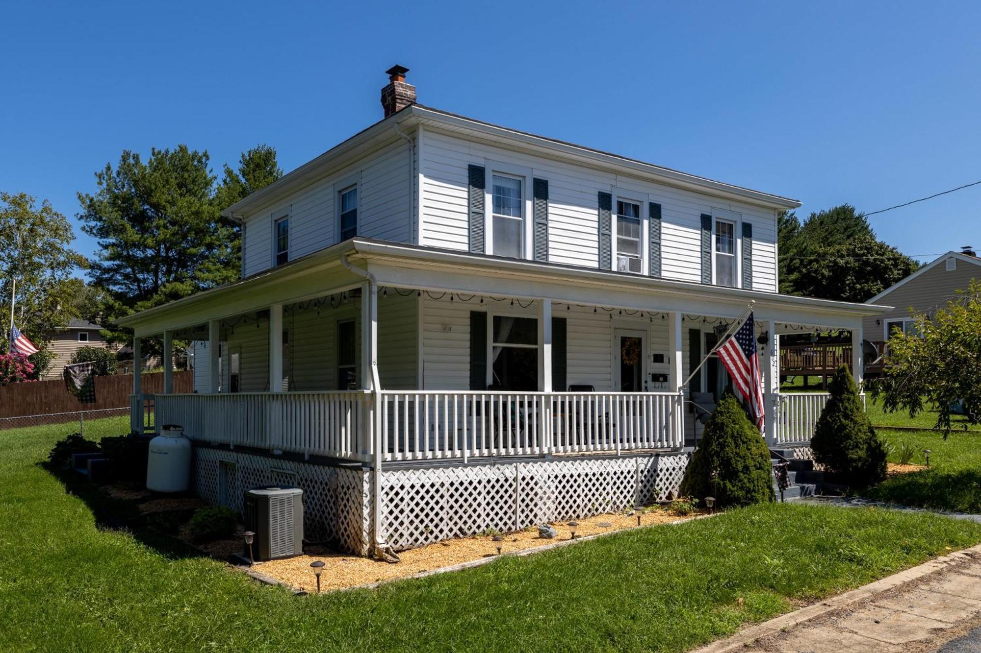 In Town Wrap-Around-Walk To South Fork-Shenandoah Villa Eksteriør billede